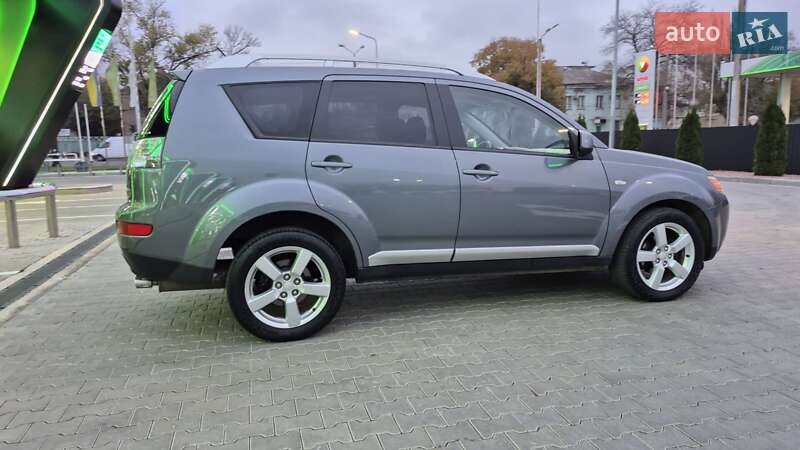 Позашляховик / Кросовер Mitsubishi Outlander XL 2007 в Одесі фото 2 Позашляховик / Кросовер Mitsubishi Outlander XL 2007 в Одесі