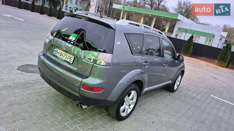 Позашляховик / Кросовер Mitsubishi Outlander XL 2007 в Одесі фото 11 Позашляховик / Кросовер Mitsubishi Outlander XL 2007 в Одесі