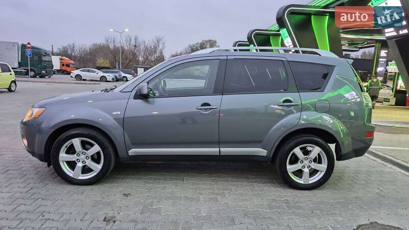 Позашляховик / Кросовер Mitsubishi Outlander XL 2007 в Одесі фото 16 Позашляховик / Кросовер Mitsubishi Outlander XL 2007 в Одесі