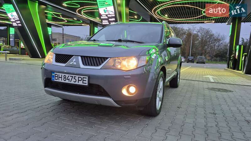 Позашляховик / Кросовер Mitsubishi Outlander XL 2007 в Одесі фото 20 Позашляховик / Кросовер Mitsubishi Outlander XL 2007 в Одесі