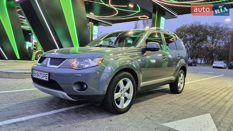 Позашляховик / Кросовер Mitsubishi Outlander XL 2007 в Одесі фото 84 Позашляховик / Кросовер Mitsubishi Outlander XL 2007 в Одесі