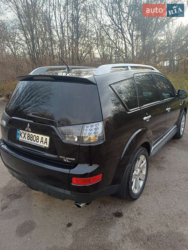 Внедорожник / Кроссовер Mitsubishi Outlander XL 2008 в Харькове фото 8 Внедорожник / Кроссовер Mitsubishi Outlander XL 2008 в Харькове