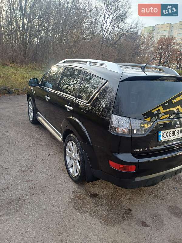 Внедорожник / Кроссовер Mitsubishi Outlander XL 2008 в Харькове фото 3 Внедорожник / Кроссовер Mitsubishi Outlander XL 2008 в Харькове