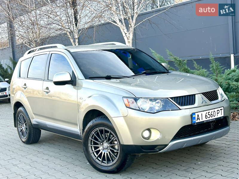 Внедорожник / Кроссовер Mitsubishi Outlander XL 2008 в Белой Церкви
