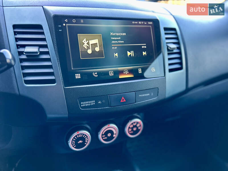 Внедорожник / Кроссовер Mitsubishi Outlander XL 2008 в Белой Церкви