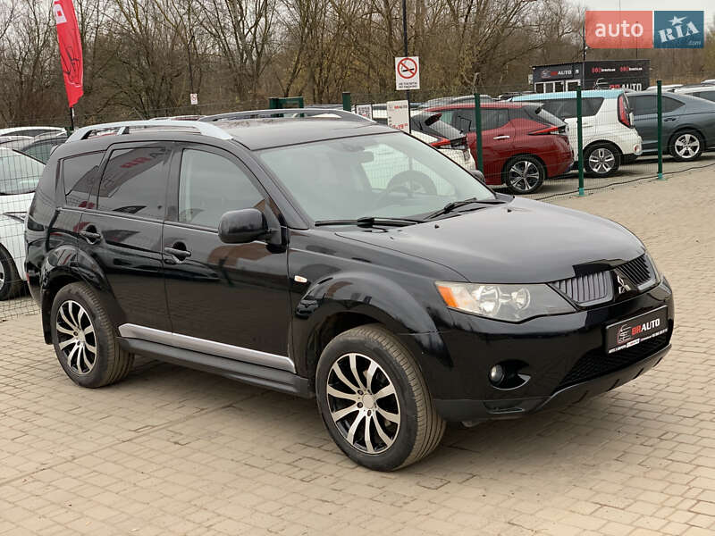 Позашляховик / Кросовер Mitsubishi Outlander XL 2009 в Бердичеві фото 7 Позашляховик / Кросовер Mitsubishi Outlander XL 2009 в Бердичеві