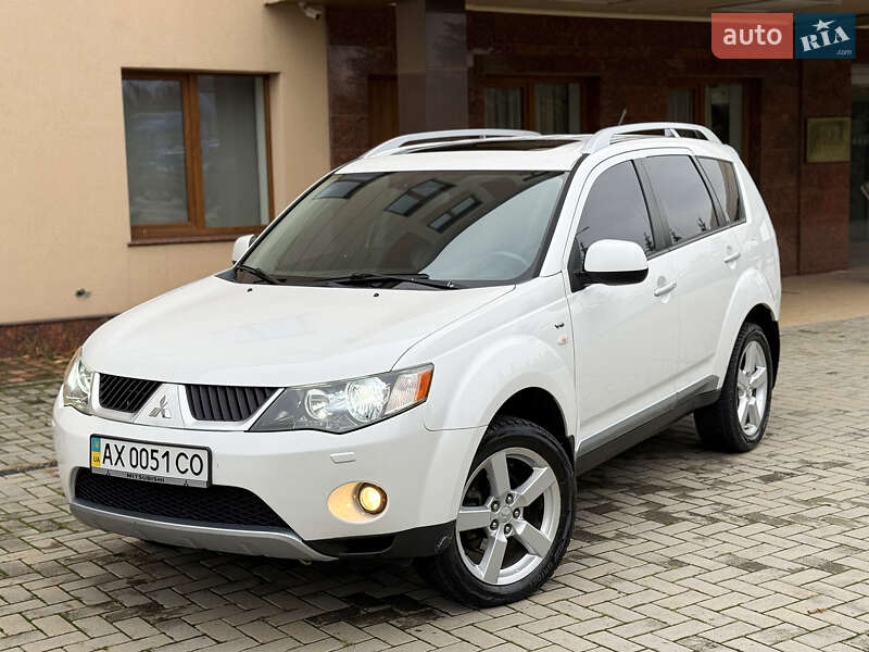 Внедорожник / Кроссовер Mitsubishi Outlander XL 2008 в Харькове