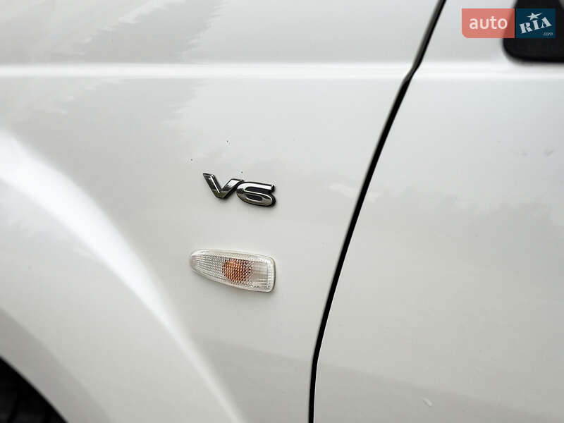 Внедорожник / Кроссовер Mitsubishi Outlander XL 2008 в Харькове