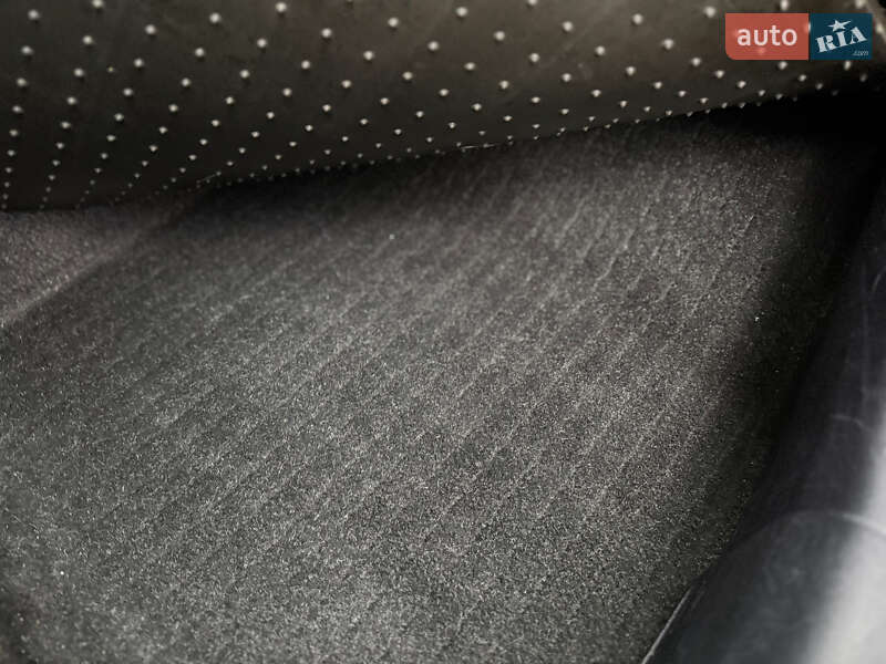 Внедорожник / Кроссовер Mitsubishi Outlander XL 2008 в Харькове