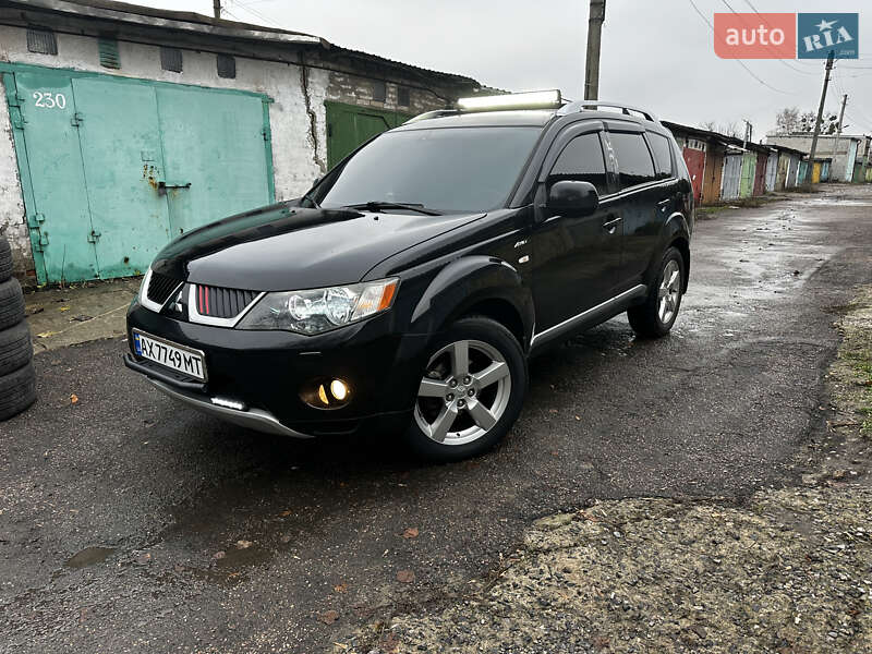 Внедорожник / Кроссовер Mitsubishi Outlander XL 2007 в Харькове фото 2 Внедорожник / Кроссовер Mitsubishi Outlander XL 2007 в Харькове