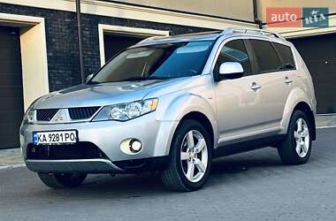 Внедорожник / Кроссовер Mitsubishi Outlander XL 2007 в Киеве