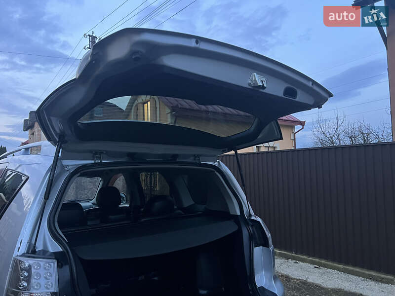 Внедорожник / Кроссовер Mitsubishi Outlander XL 2007 в Черновцах