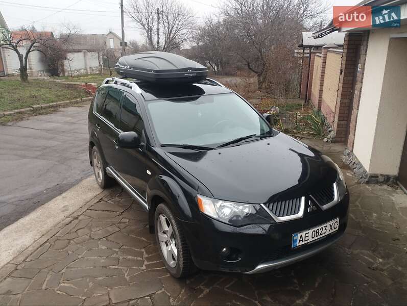 Mitsubishi Outlander XL 2008
