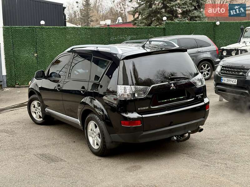 Внедорожник / Кроссовер Mitsubishi Outlander XL 2008 в Киеве фото 5 Внедорожник / Кроссовер Mitsubishi Outlander XL 2008 в Киеве