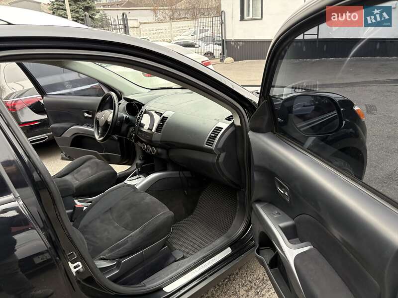 Внедорожник / Кроссовер Mitsubishi Outlander XL 2008 в Киеве фото 15 Внедорожник / Кроссовер Mitsubishi Outlander XL 2008 в Киеве