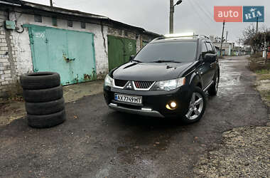 Внедорожник / Кроссовер Mitsubishi Outlander XL 2007 в Харькове