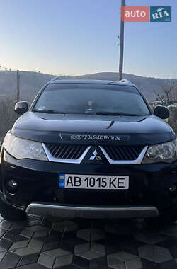 Внедорожник / Кроссовер Mitsubishi Outlander XL 2007 в Могилев-Подольске