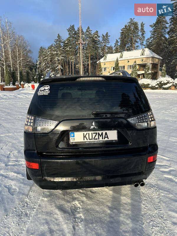 Внедорожник / Кроссовер Mitsubishi Outlander XL 2007 в Лебедине