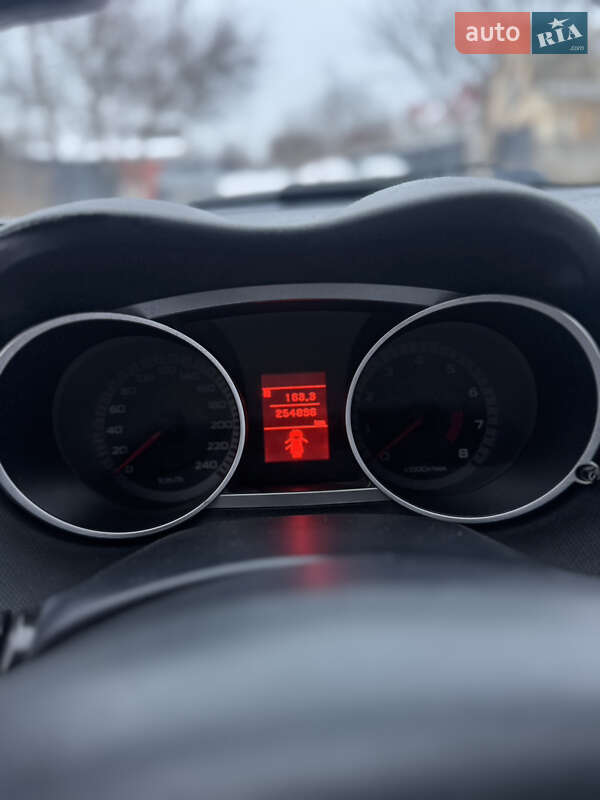 Позашляховик / Кросовер Mitsubishi Outlander XL 2008 в Броварах