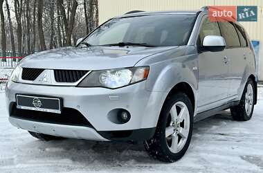 Внедорожник / Кроссовер Mitsubishi Outlander XL 2007 в Днепре