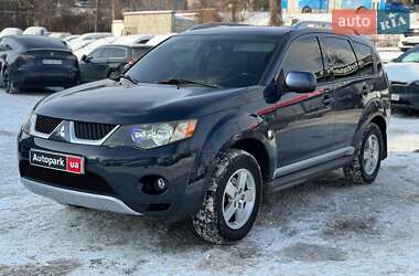 Внедорожник / Кроссовер Mitsubishi Outlander XL 2008 в Виннице