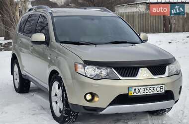 Позашляховик / Кросовер Mitsubishi Outlander XL 2007 в Харкові