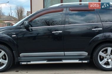 Позашляховик / Кросовер Mitsubishi Outlander XL 2008 в Кременчуці
