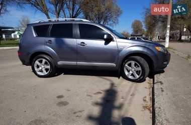 Позашляховик / Кросовер Mitsubishi Outlander XL 2007 в Кам'янському