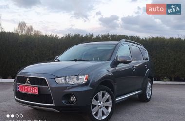 Внедорожник / Кроссовер Mitsubishi Outlander XL 2011 в Слобожанском
