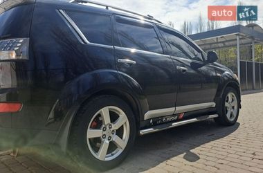 Внедорожник / Кроссовер Mitsubishi Outlander XL 2007 в Кременчуге