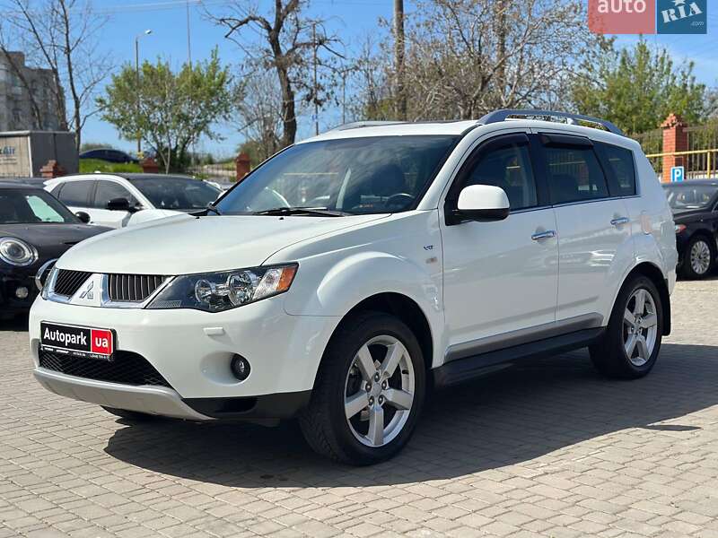 Mitsubishi Outlander XL 2008