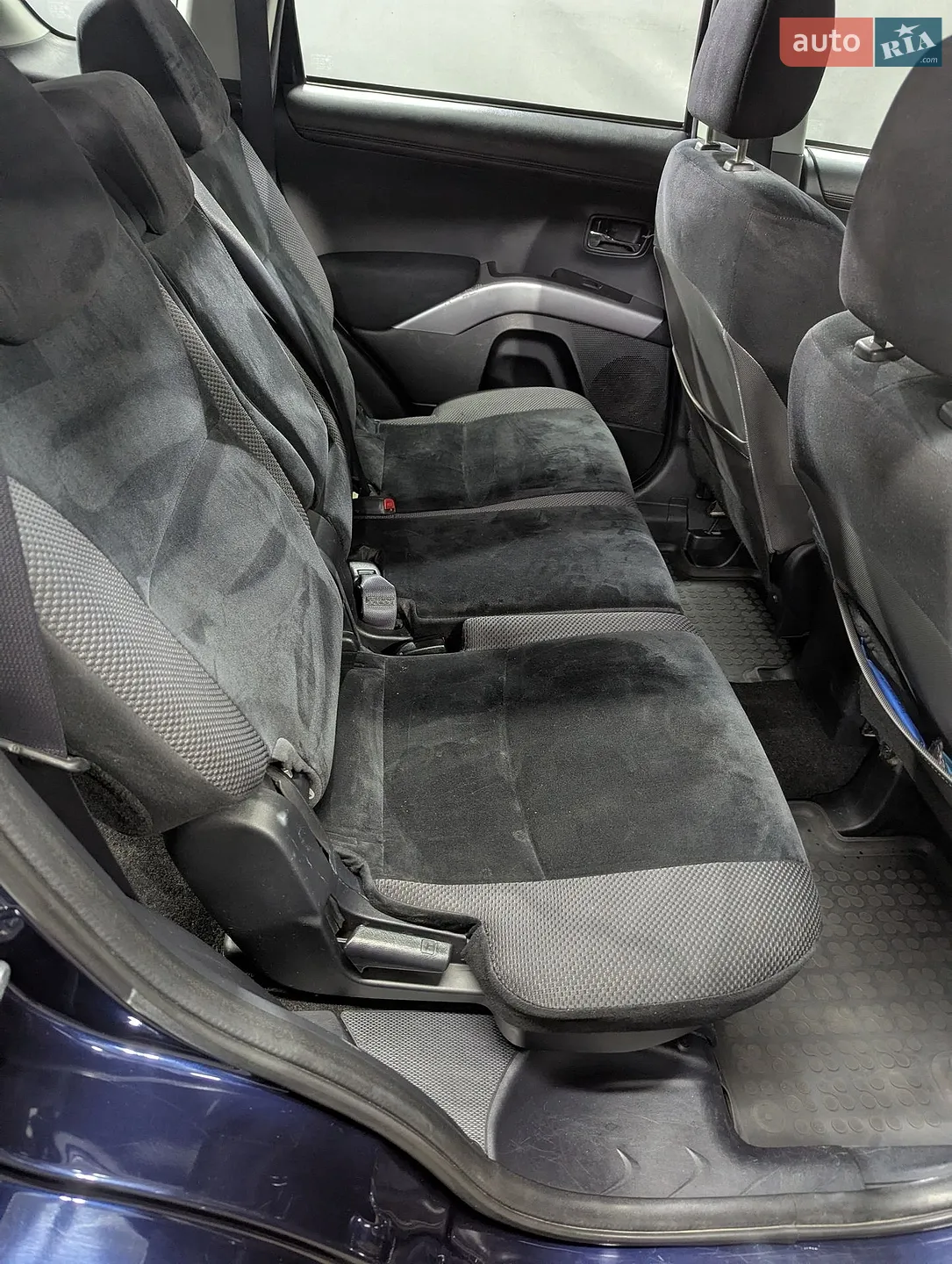 2012 Mitsubishi Outlander - мініатюра 27
