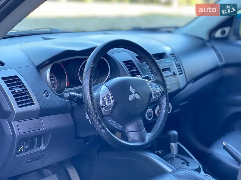 Mitsubishi Outlander XL 2007 VIN JMBXLCW6W7Z001722 фото оголошення 16 з 78