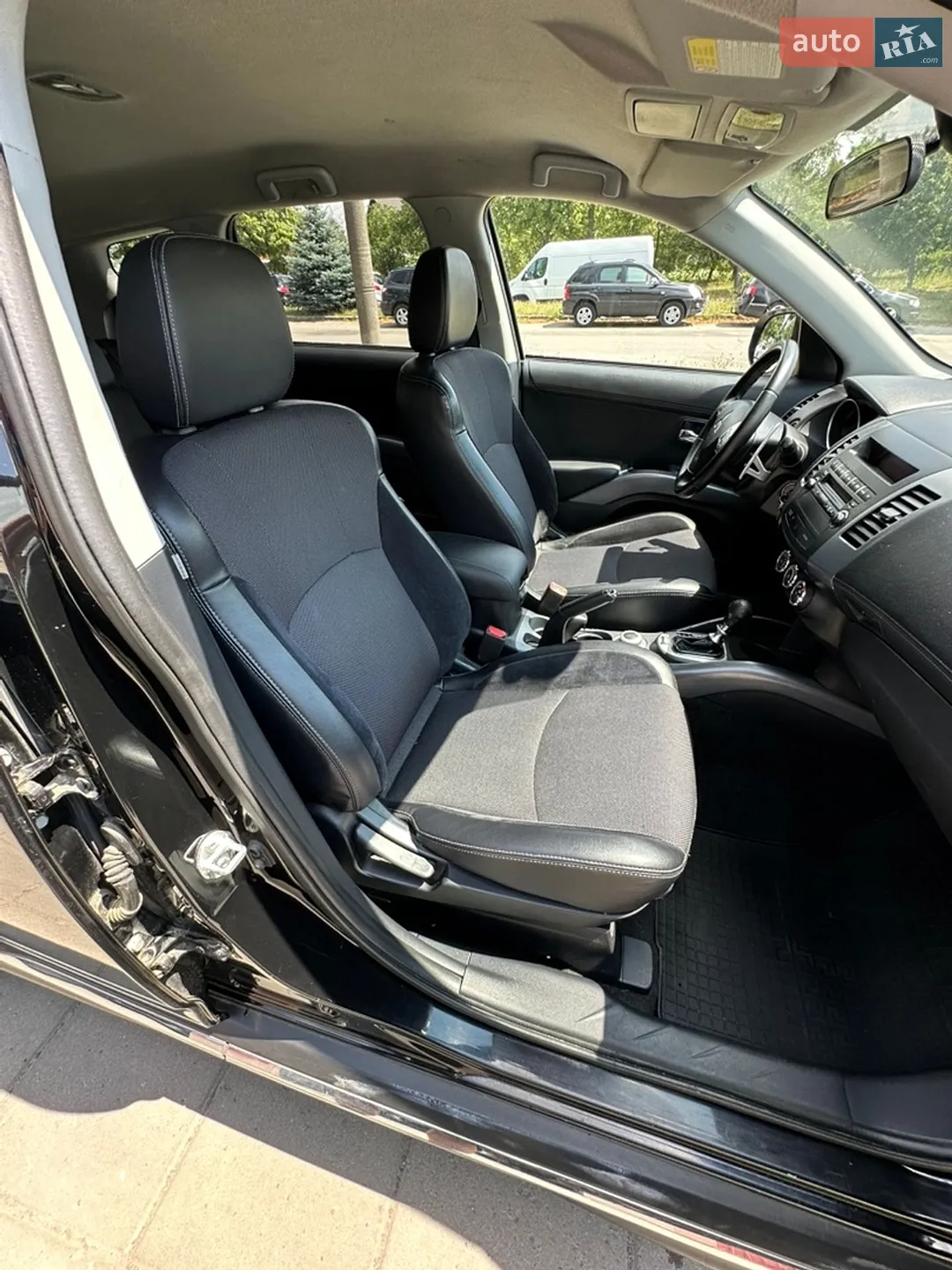 2012 Mitsubishi Outlander - мініатюра 33
