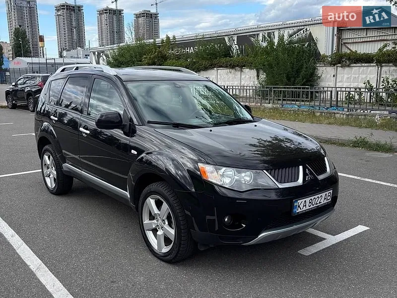 Mitsubishi Outlander XL 2008