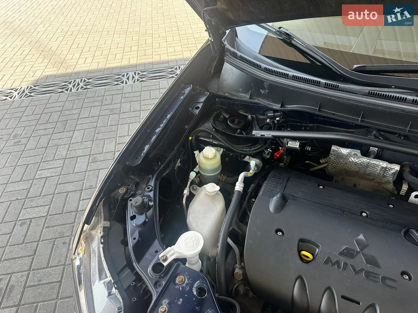2010 Mitsubishi Outlander - мініатюра 35