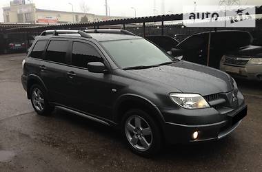 Внедорожник / Кроссовер Mitsubishi Outlander 2008 в 