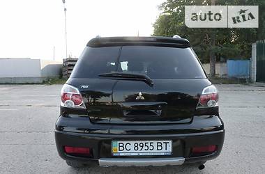 Внедорожник / Кроссовер Mitsubishi Outlander 2009 в Львове