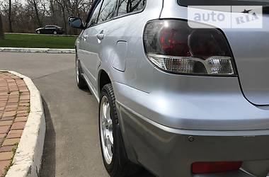 Внедорожник / Кроссовер Mitsubishi Outlander 2004 в Одессе