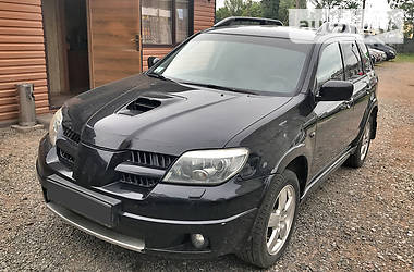 Внедорожник / Кроссовер Mitsubishi Outlander 2005 в Одессе