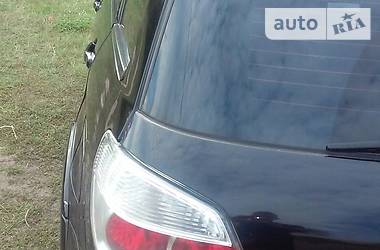 Внедорожник / Кроссовер Mitsubishi Outlander 2006 в Дубровице