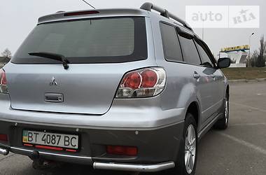  Mitsubishi Outlander 2003 в Каховке