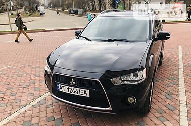 Позашляховик / Кросовер Mitsubishi Outlander 2010 в 