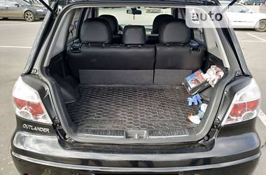 Позашляховик / Кросовер Mitsubishi Outlander 2008 в 