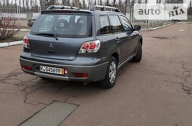 Внедорожник / Кроссовер Mitsubishi Outlander 2004 в Киеве