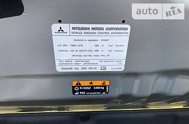 Внедорожник / Кроссовер Mitsubishi Outlander 2017 в Луцке
