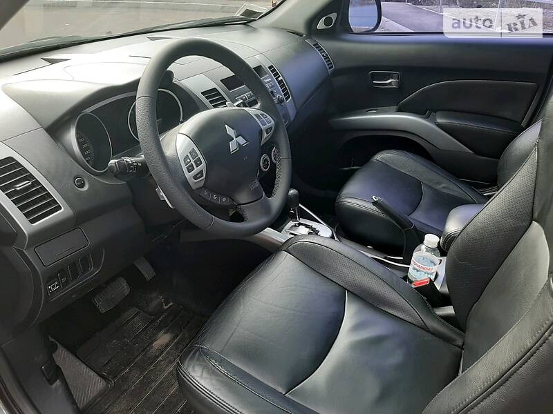 Позашляховик / Кросовер Mitsubishi Outlander 2008 в Кропивницькому