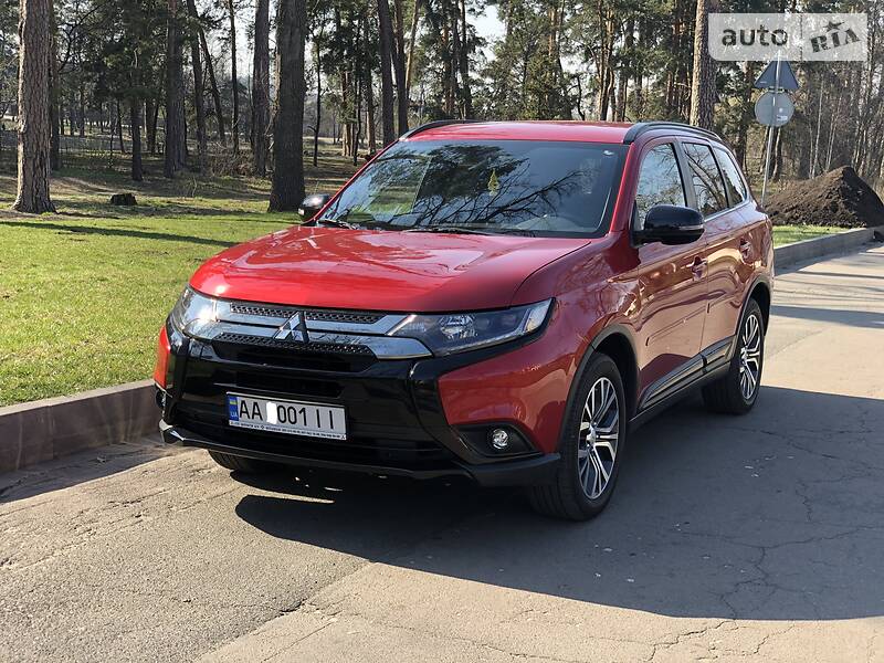 Позашляховик / Кросовер Mitsubishi Outlander 2017 в Києві фото 2 Позашляховик / Кросовер Mitsubishi Outlander 2017 в Києві