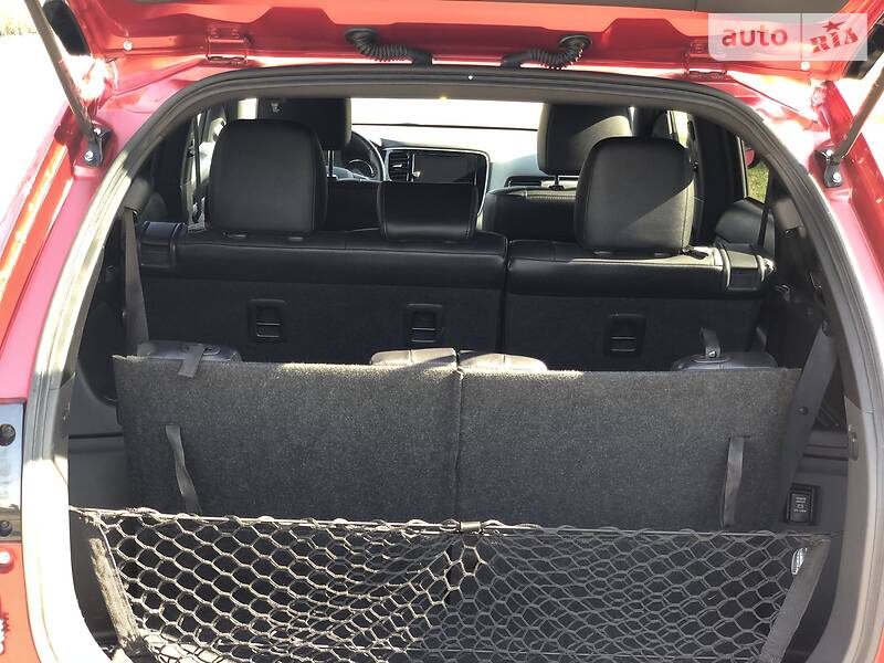 Позашляховик / Кросовер Mitsubishi Outlander 2017 в Києві фото 27 Позашляховик / Кросовер Mitsubishi Outlander 2017 в Києві