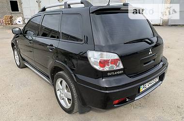 Позашляховик / Кросовер Mitsubishi Outlander 2007 в 